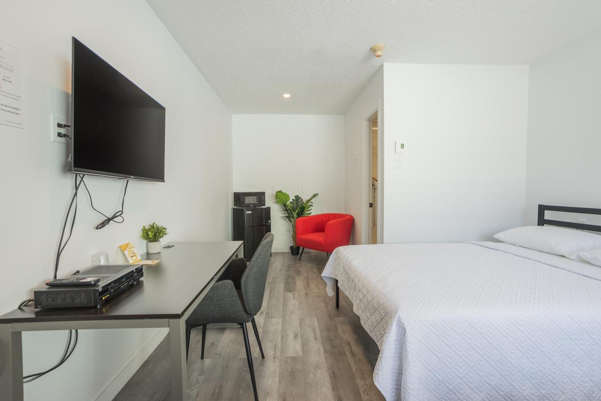 Motel Champlain Броссар Экстерьер фото